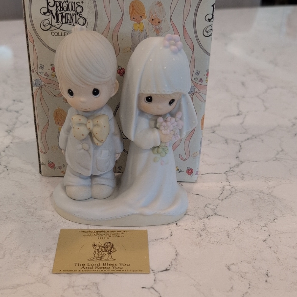 Precious Moments Bride and Groom Figurine - White and Cream